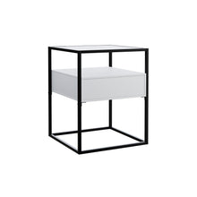 טען את התמונה לגלריה , שידת לילה יוקרתית המשלבת מתכת עץ וזכוכית בלבן