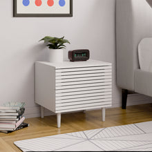 טען את התמונה לגלריה , זוג שידות בעלות שתי מגירות בצבע לבן