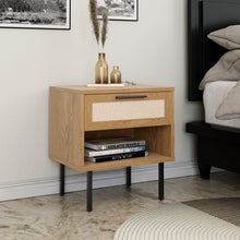 טען את התמונה לגלריה , שידת לילה מודרנית בסגנון ראטן הכוללת תא אחסון ומגירה רחבה - מגוון צבעים לבחירה