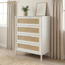 טען את התמונה לגלריה , קומודת ארבע מגירות בסגנון ראטן