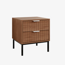 טען את התמונה לגלריה , שידת צד אלגנטית המשלבת מראה מודרני של מתכת ועץ בצבע אגוז