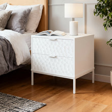 טען את התמונה לגלריה , שידת לילה יוקרתית עם 2 מגירות רחבות צבע לבן