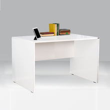 טען את התמונה לגלריה , שולחן עבודה פונקציונאלי בעיצוב נקי ומינימליסטי בצבע לבן