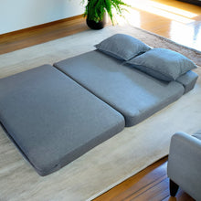 טען את התמונה לגלריה , ספה מתקפלת שהופכת למיטת אירוח זוגית לבית ולמשרד כחול