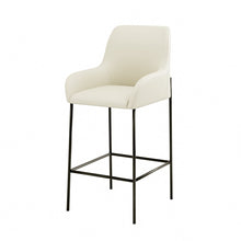 טען את התמונה לגלריה , כיסא בר בגימור דמוי עור יוקרתי בשלושה צבעים לבחירה