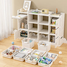 טען את התמונה לגלריה , מערכת אחסון לחדר הילדים המשלבת תאים, מדפים ולוח מחיק