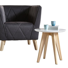 טען את התמונה לגלריה , שולחן צד קפה בעל עיצוב אלגנטי משולב רגלי עץ אורן מלוכסנות ואיכותיות