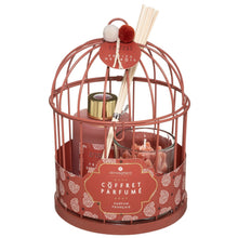 טען את התמונה לגלריה , ערכת מתנה הכוללת נר ריחני, מפיץ ריח במארז ברזל