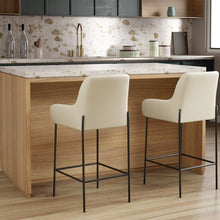 טען את התמונה לגלריה , כיסא בר בגימור דמוי עור יוקרתי בשלושה צבעים לבחירה