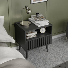 טען את התמונה לגלריה , שידת לילה מודרנית עם מגירה מעוצבת ותא אחסון גדול בשחור