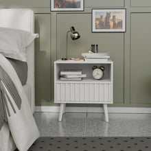 טען את התמונה לגלריה , שידת צד מודרנית עם מגירה מעוצבת ותא אחסון גדול בלבן