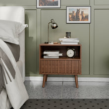 טען את התמונה לגלריה , שידת צד מודרנית עם מגירה מעוצבת ותא אחסון גדול באגוז