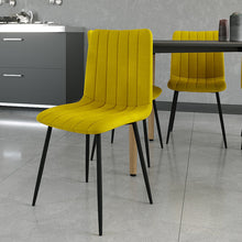 טען את התמונה לגלריה , 4 כיסאות לפינת אוכל בריפוד קטיפה יוקרתי ורגלי מתכת - במגוון צבעים