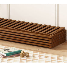 טען את התמונה לגלריה , יחידת אחסון נעליים מתקפלת Ajuda עשויה במבוק המשלבת 6 מדפי אחסון ותצוגה