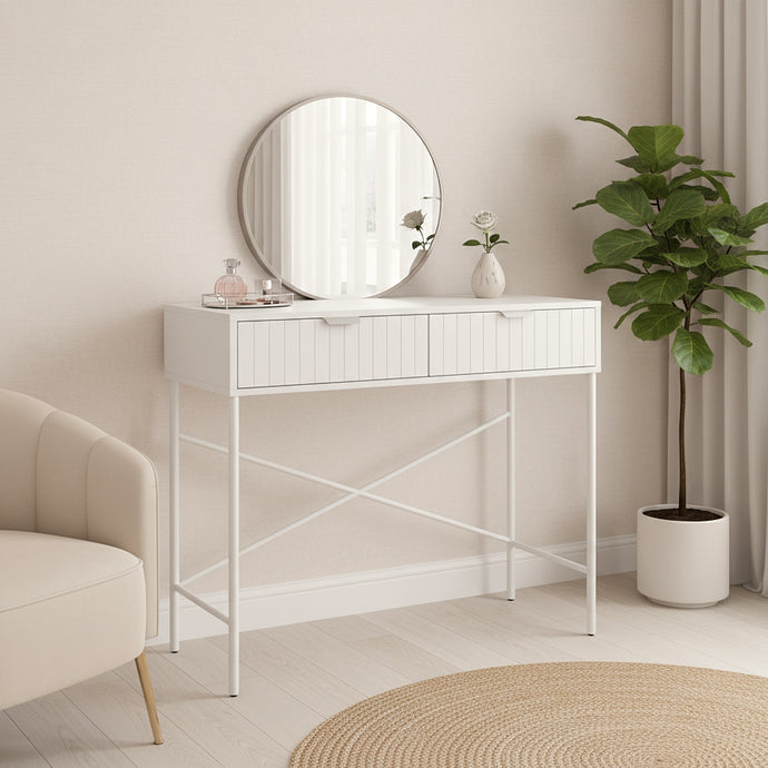 שידת איפור אלגנטית משולבת מראה בגוון לבן רך