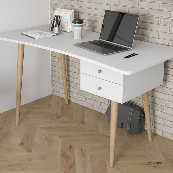 שולחן מחשב בעיצוב סקנדינבי עם שתי מגירות