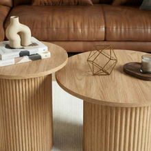 טען את התמונה לגלריה , זוג שולחנות מדורגים מודרניים עגולים במגוון צבעים
