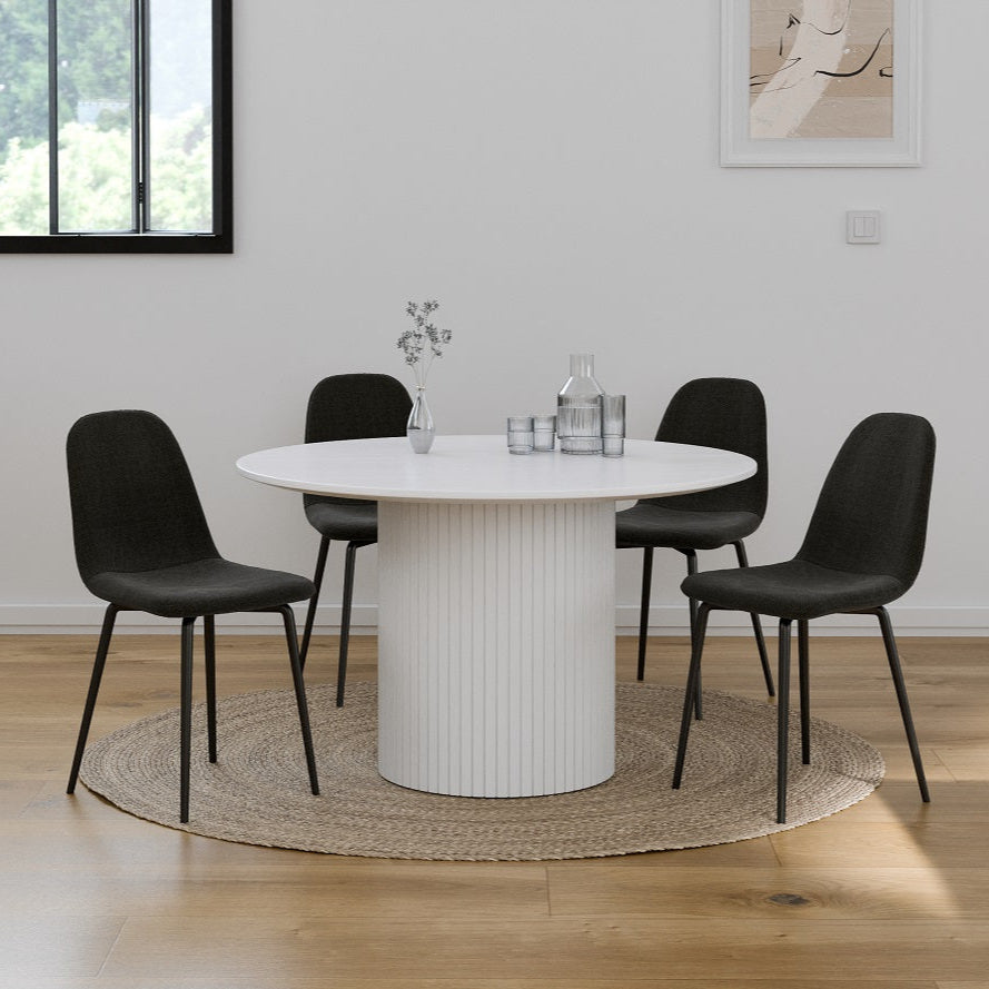 רביעית כיסאות פינת אוכל בריפוד בד שחור