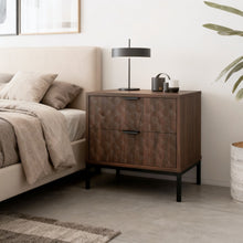 טען את התמונה לגלריה , שידת לילה יוקרתית עם 2 מגירות רחבות צבע אגוז
