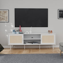 טען את התמונה לגלריה , מזנון לסלון המשלב דלתות מודרניות צבע לבן
