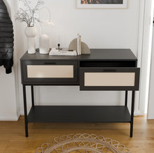טען את התמונה לגלריה , קונסולת כניסה מעוצבת בסגנון ראטן צבע שחור מגירה פתוחה
