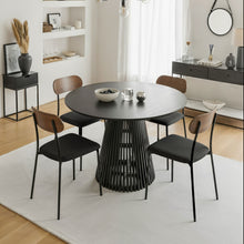 טען את התמונה לגלריה , רביעית כיסאות פינת אוכל יוקרתיים מרופדים ובעלי גב בגוון אגוז - שחור
